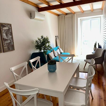 Castle Suites Lisbona Esterno foto