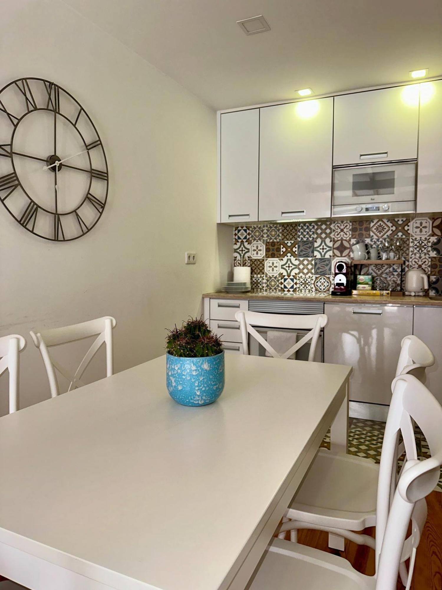 Castle Suites Lisbona Esterno foto