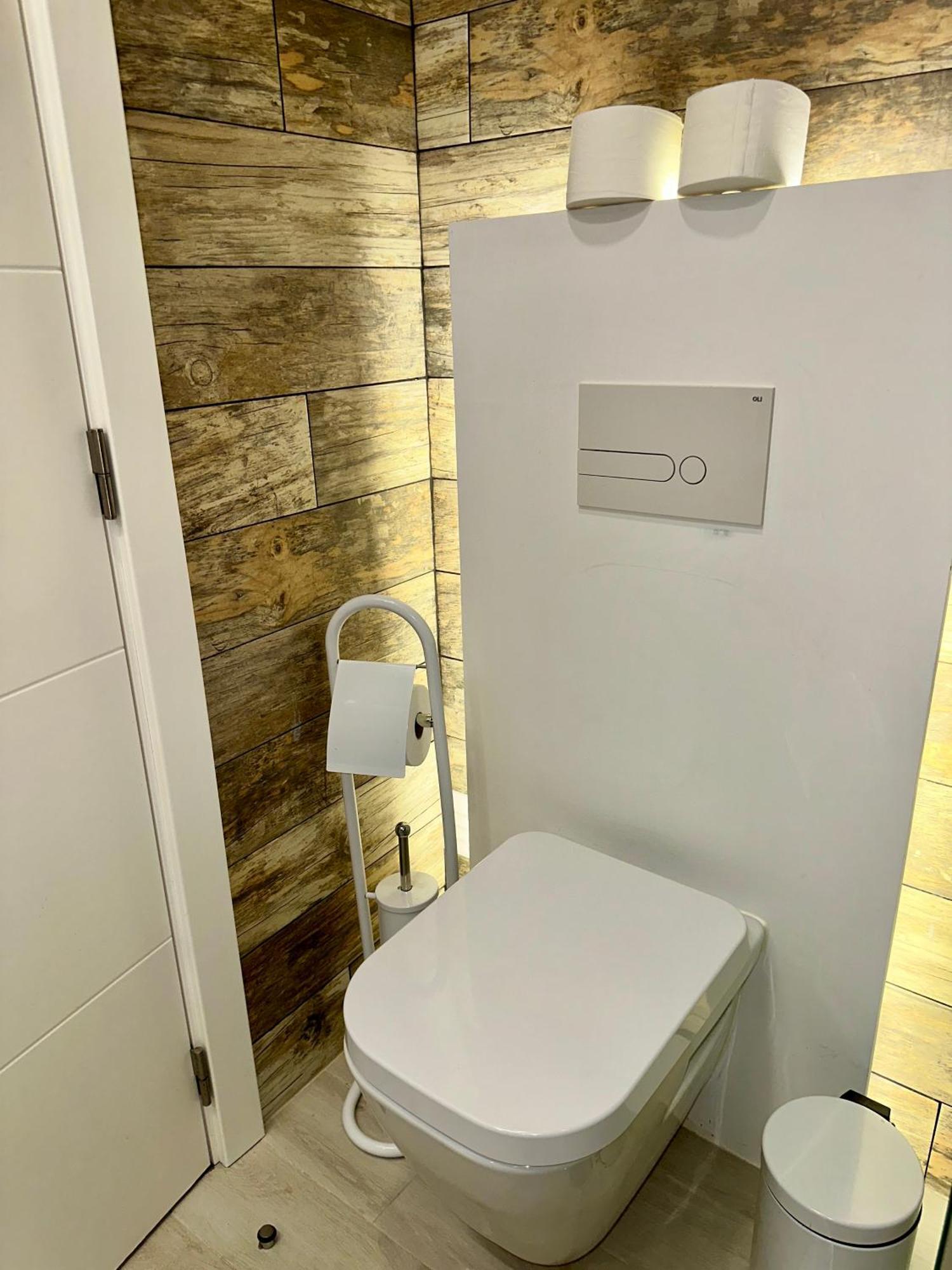 Castle Suites Lisbona Esterno foto